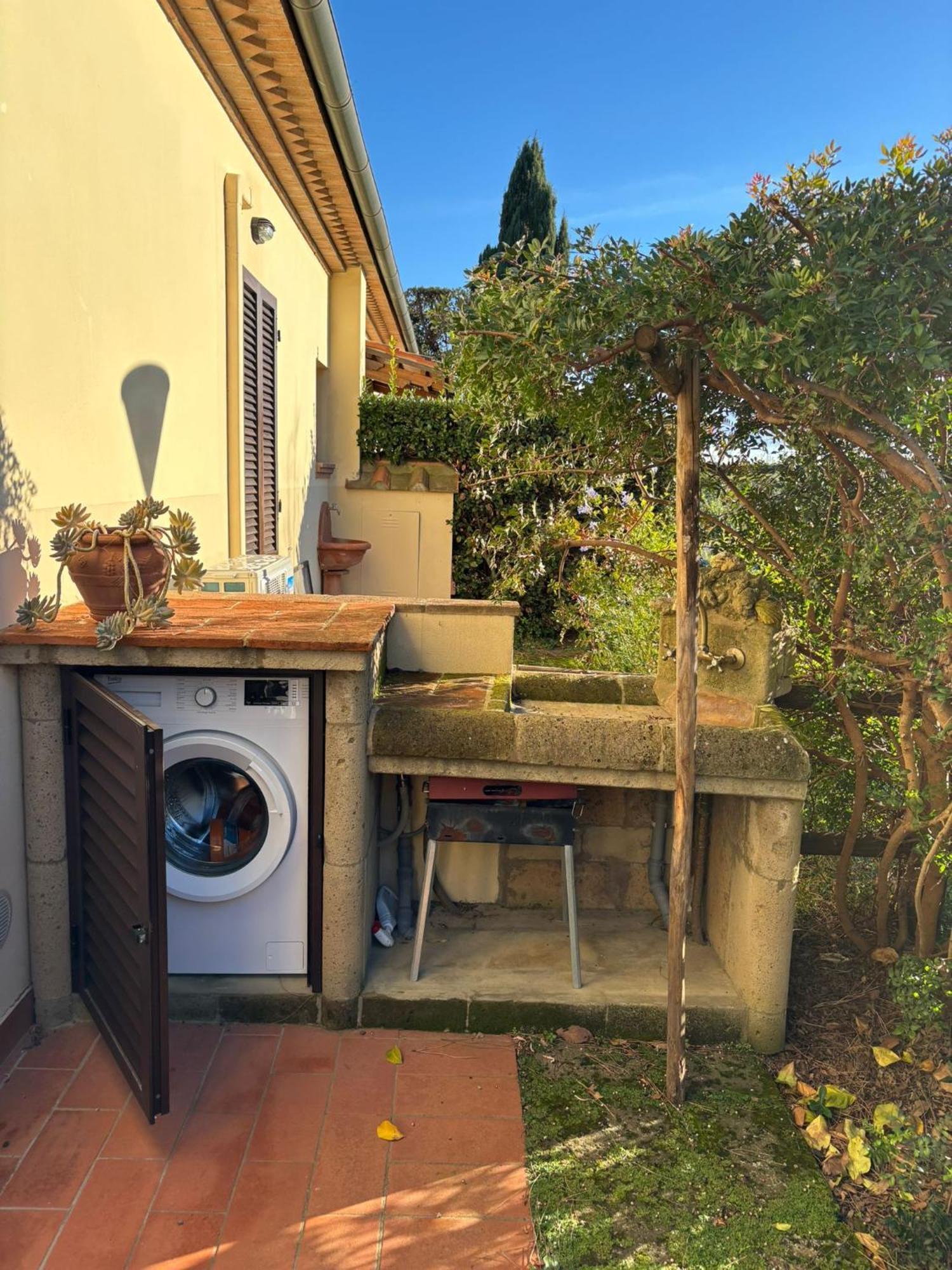 Casa "Ale" Con Piscina Comune E Bellissimo Giardino A 5 Minuti Dal Mare Cecina (Livorno) Bagian luar foto